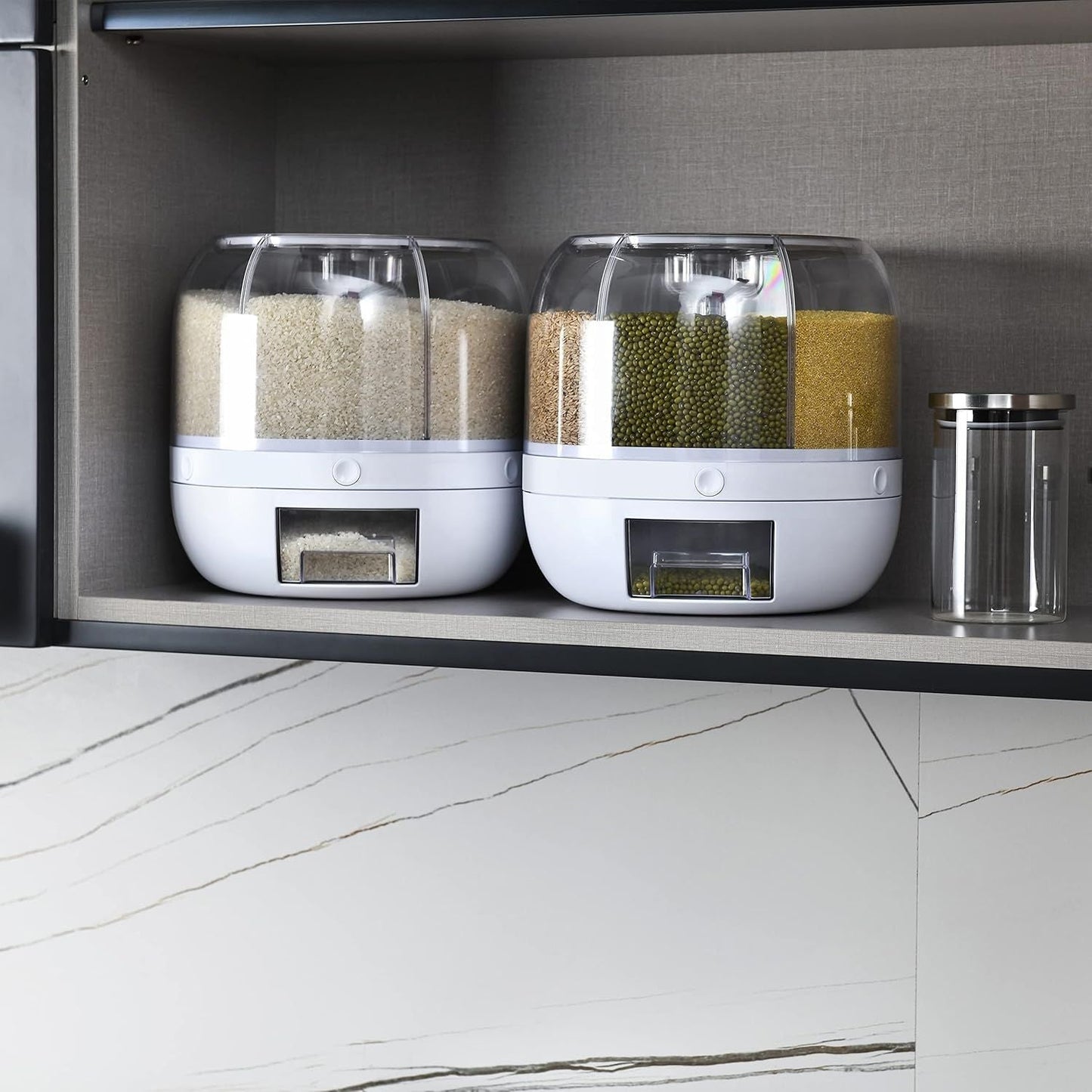 360 Degree Rotating Dry Food Dispenser - Cave